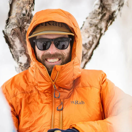 How to Choose Between Down & Synthetic Insulation in Jackets