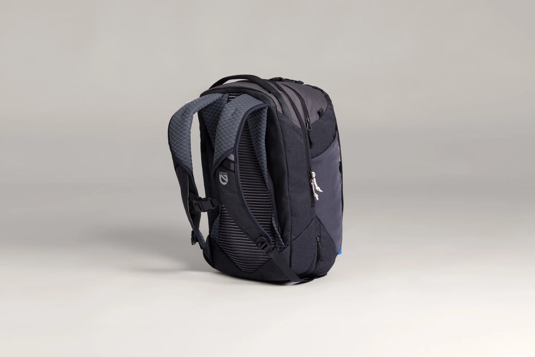Vantage 30L Endless Promise Overnight Travel Backpack