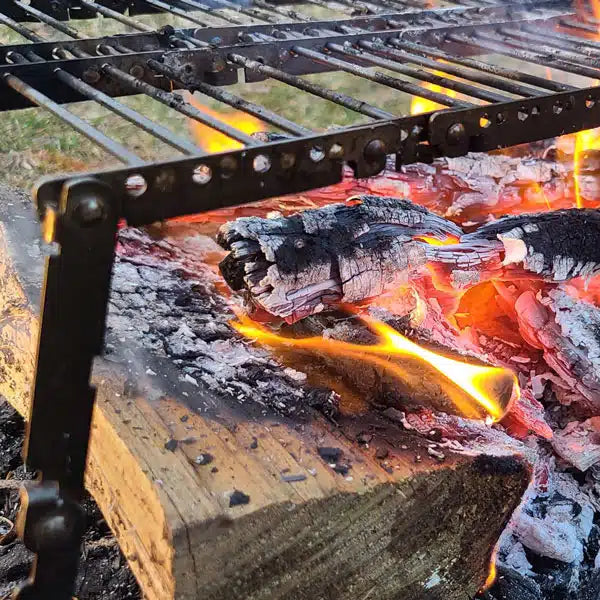 BITTY BIG Q GRILL