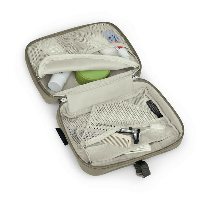 Daylite Hanging Toiletry Kit