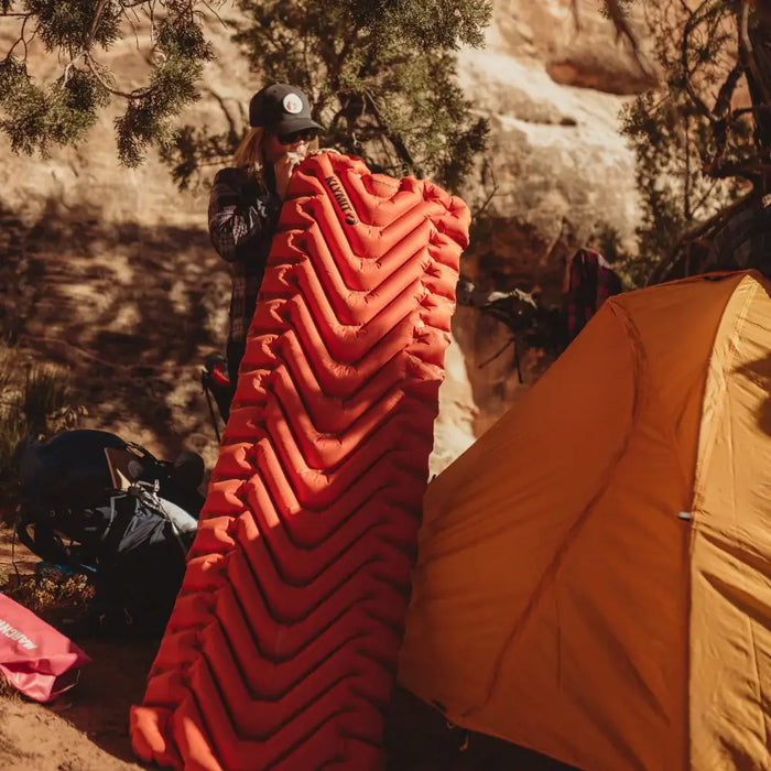 Insulated Static V Peak - Flame