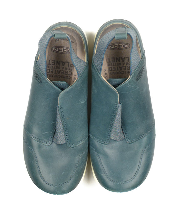 Women's Backstrap Shoe