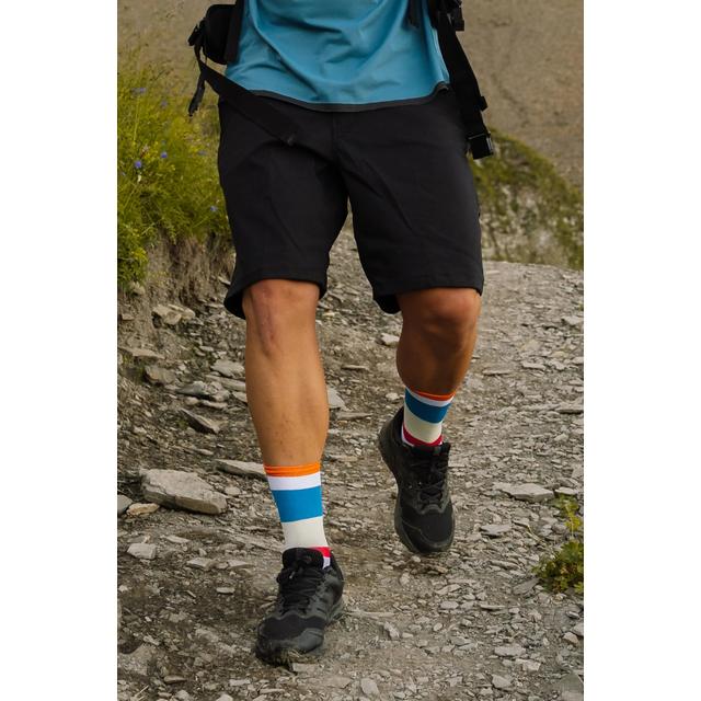 Men's Everywhere Hybrid Short - Relaxed Fit